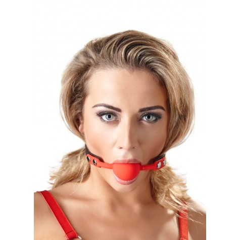 Силиконовый кляп-шар на чёрных ремешках Red Gag silicone