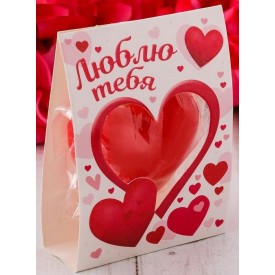 Красная романтичная свеча-сердце "Люблю"